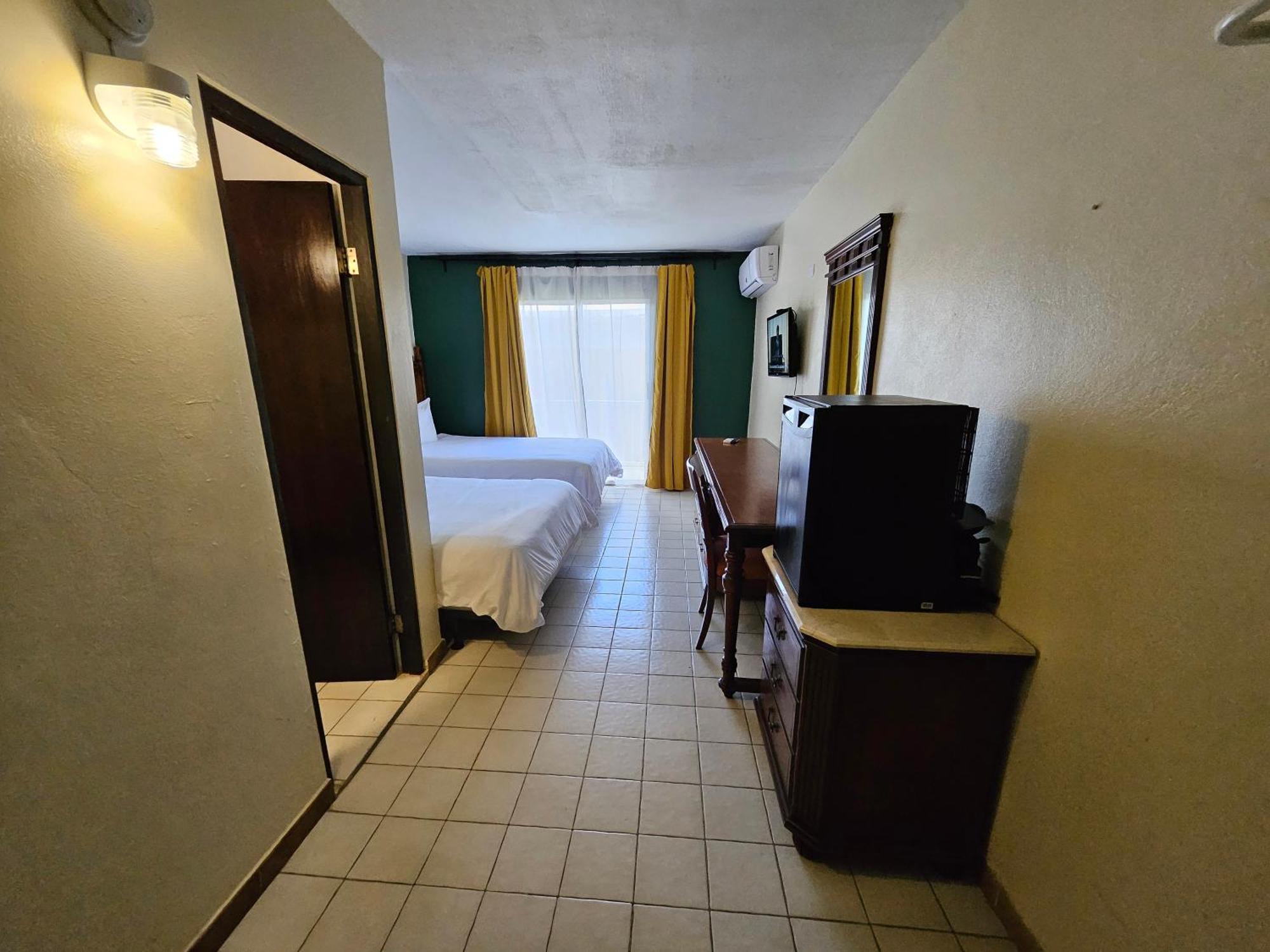 Selva Boutique Hotel - Luquillo Oceanfront Retreat - Adults Only Buitenkant foto